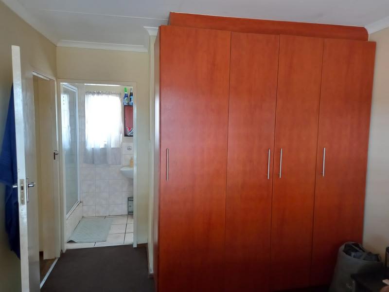 3 Bedroom Property for Sale in Vaalpark Free State